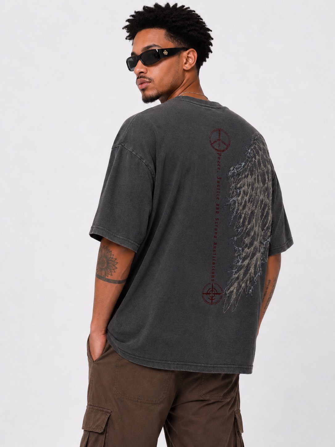 No.16 NOT BORN FOR WAR 【TS0003】